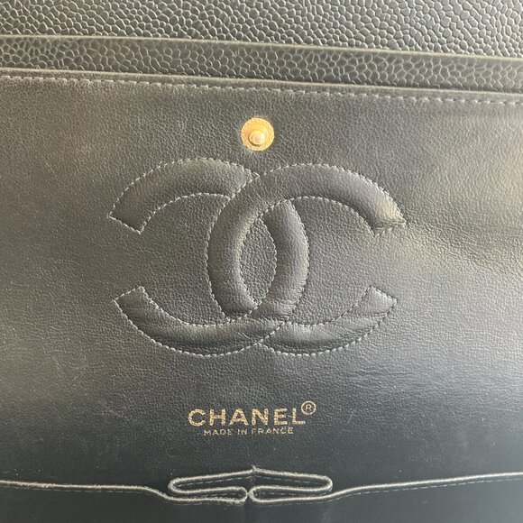 Chanel Classic Vintage Medium Caviar Double Flap Bag – Black Gold Hardware - Picture 7 of 13